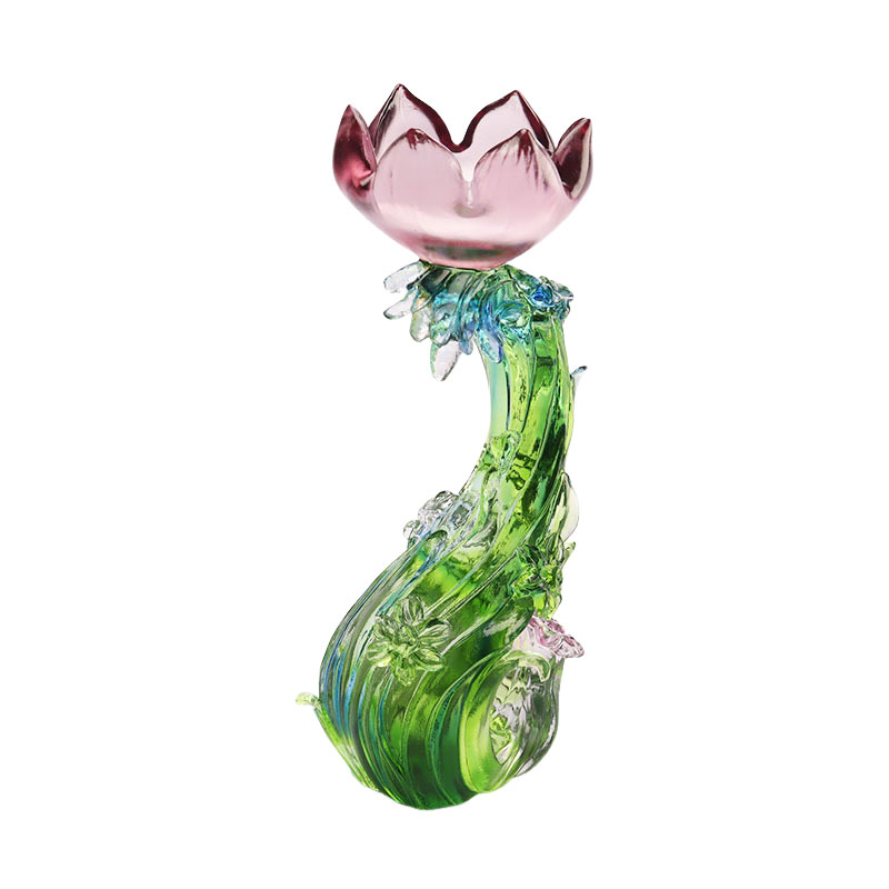 Kristallen glazen kandelaar in lotusvorm