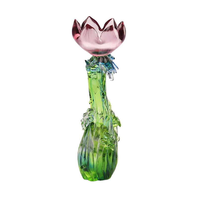 Kristallen glazen kandelaar in lotusvorm