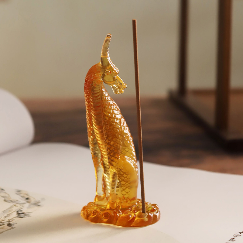 Glazen Kirin wierookhouder